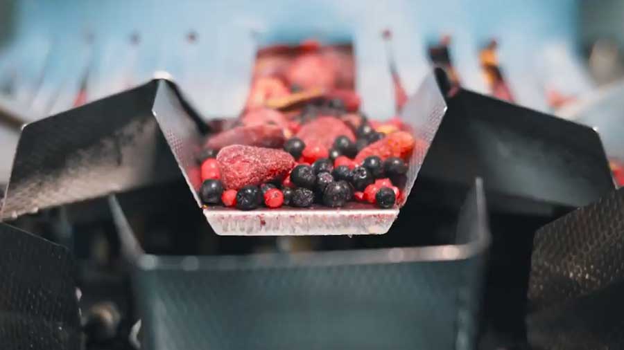 «Альфа-групп» инвестирует в джемы и наполнители