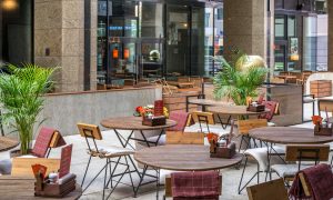 COVID-19 FREE ZONE: столичные власти и бизнес тестируют новые способы выживания